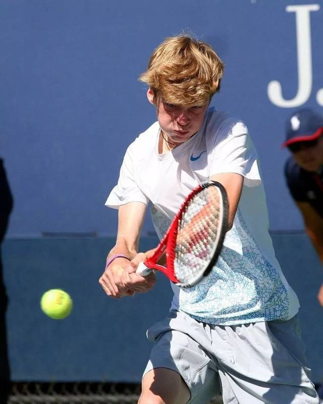 上座率普遍 上座率普遍