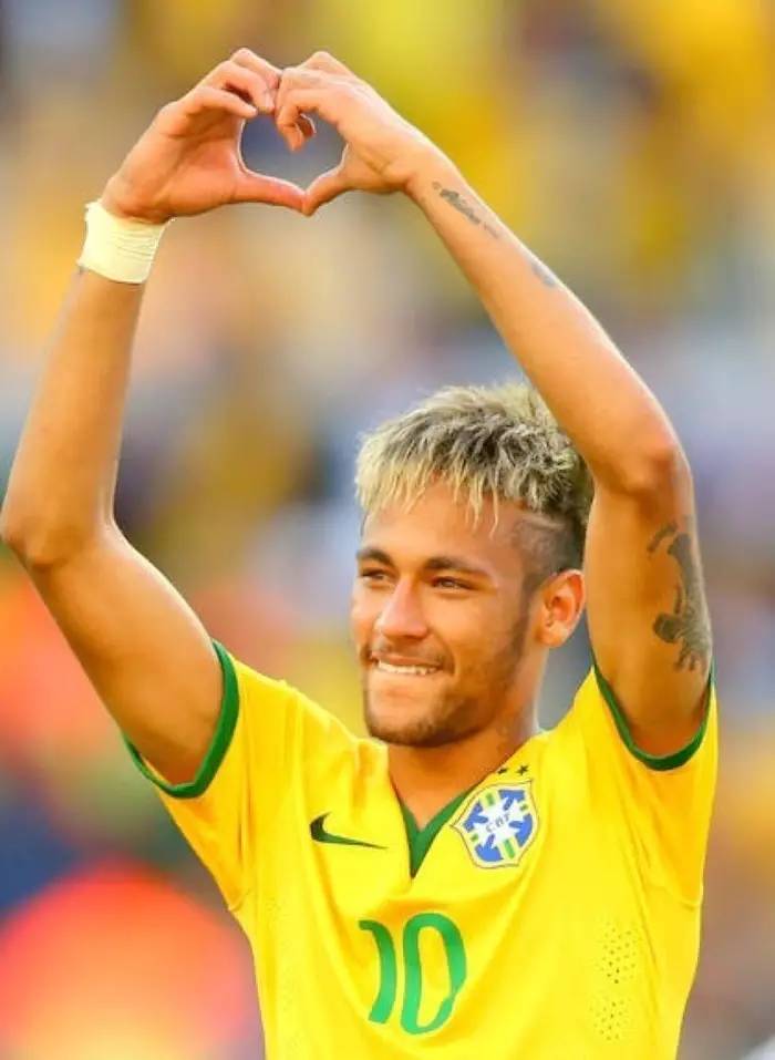 策常常慢半 策常常慢半